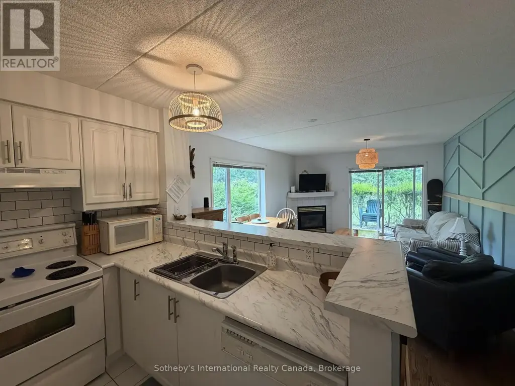 329 Mariners Way, Collingwood